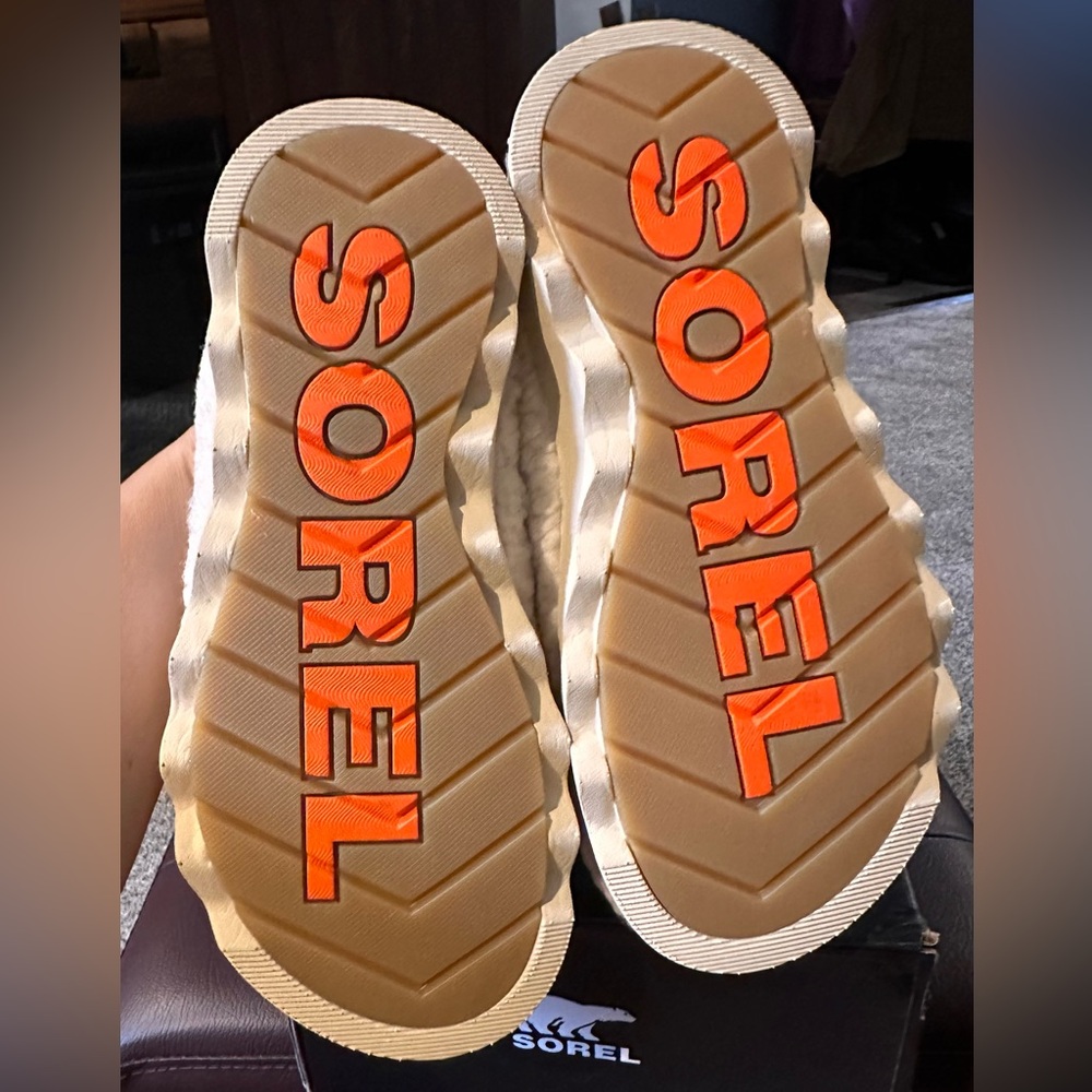 Sorel Viibe Clog Cozy - Women’s - Color Natural - New With Tags - Picture 5 of 5